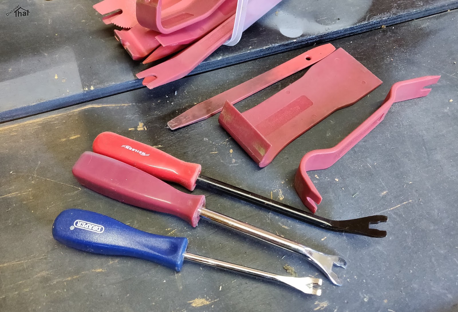 DiscoverThat Journal Defender door card removal