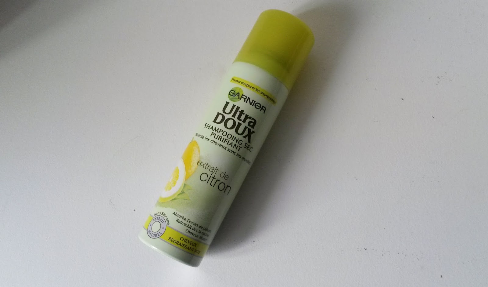 Shampoing sec purifiant Garnier Ultra Doux / Sandy