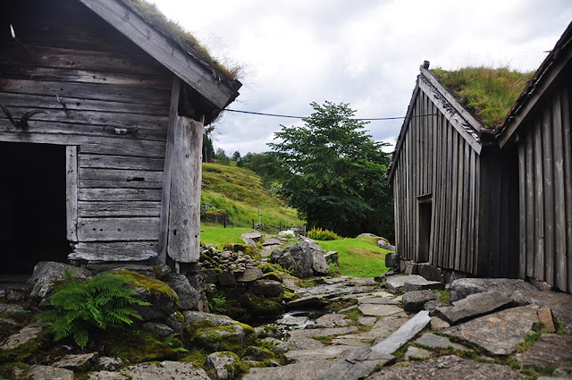 norway weekend fjord family hike medieval village 