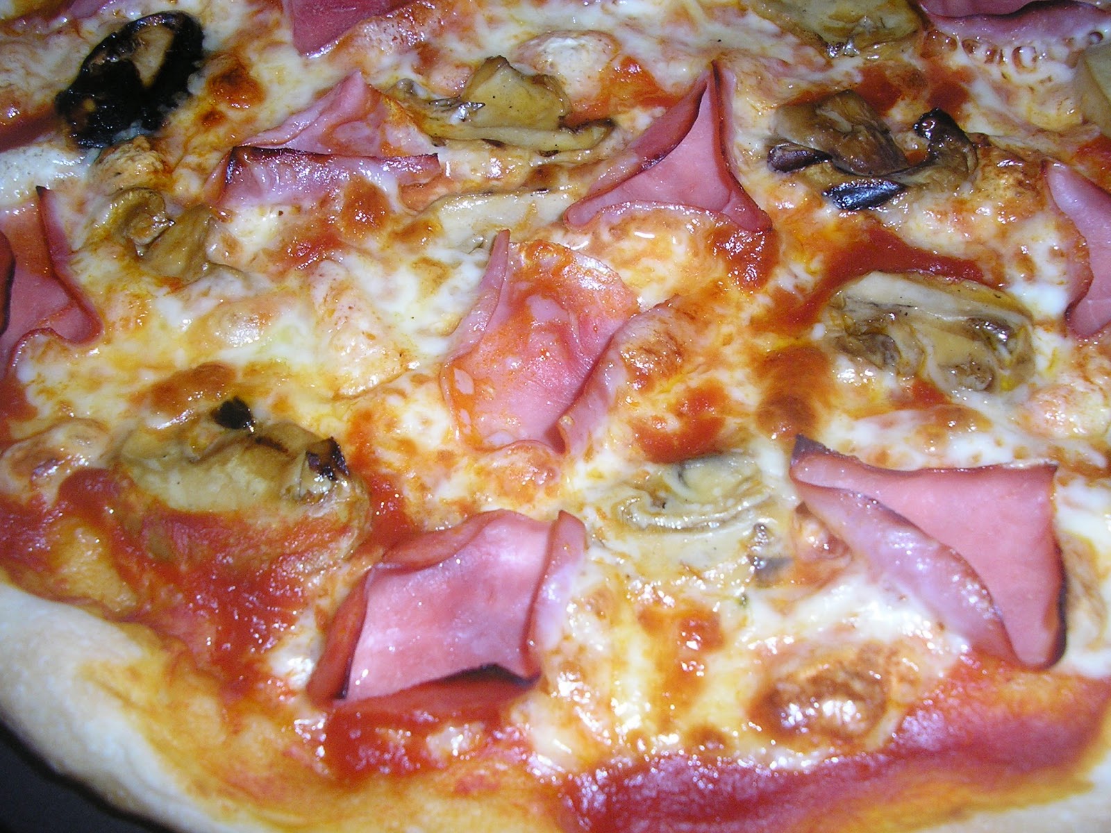 CUCINARECONALINA: Le mie pizze.....