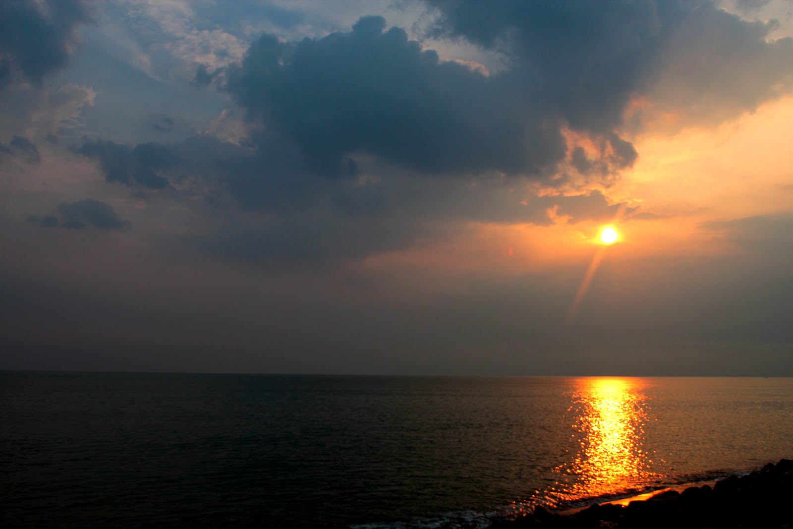 Cinta berahi pantai Kampung Pantai