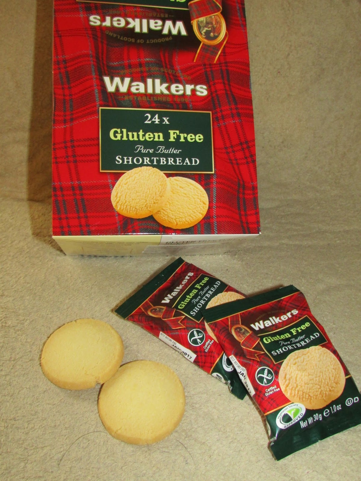 Heck Of A Bunch: Walkers Shortbread - Cookies Review and Giveaway