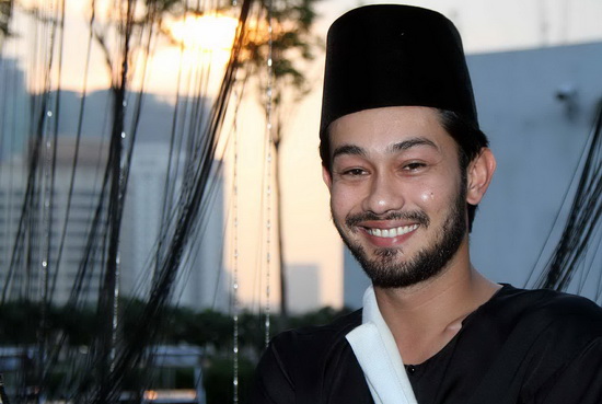Farid Kamil Pelakon Utama Drama Jodoh Itu Milik Kita