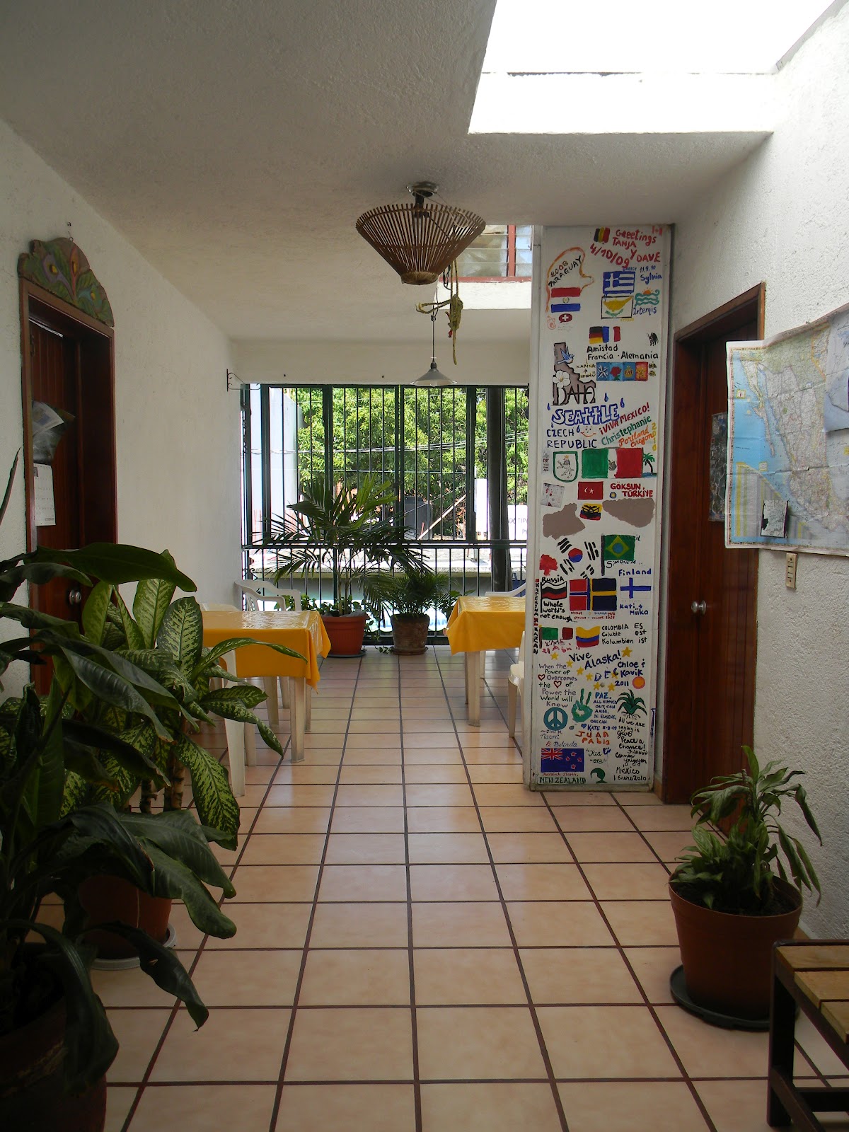 Adrianita's Hostel Adrianitas Hostel en Zihuatanejo Gro. México.