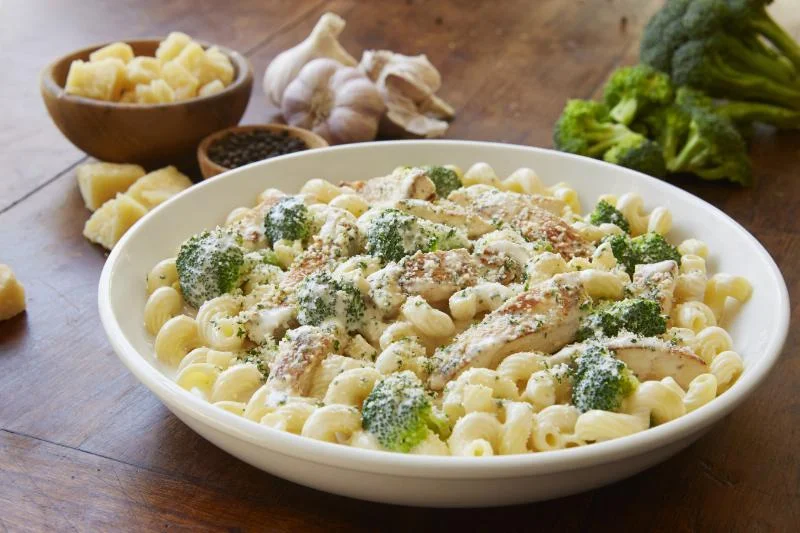News Olive Garden New 3Course Alfredo Dinner Starting at 11.99