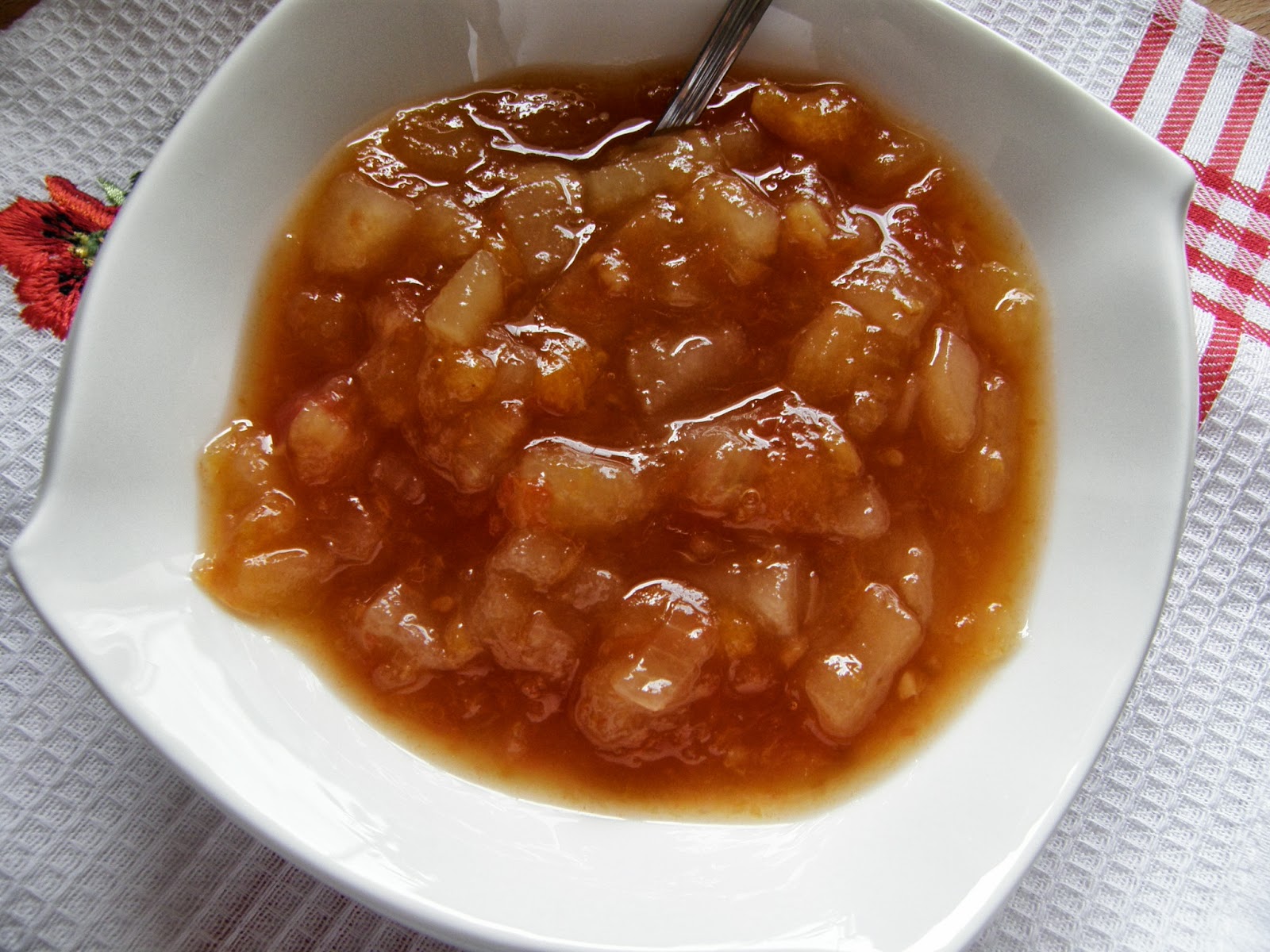 Ale to dobre Chutney z gruszek i moreli