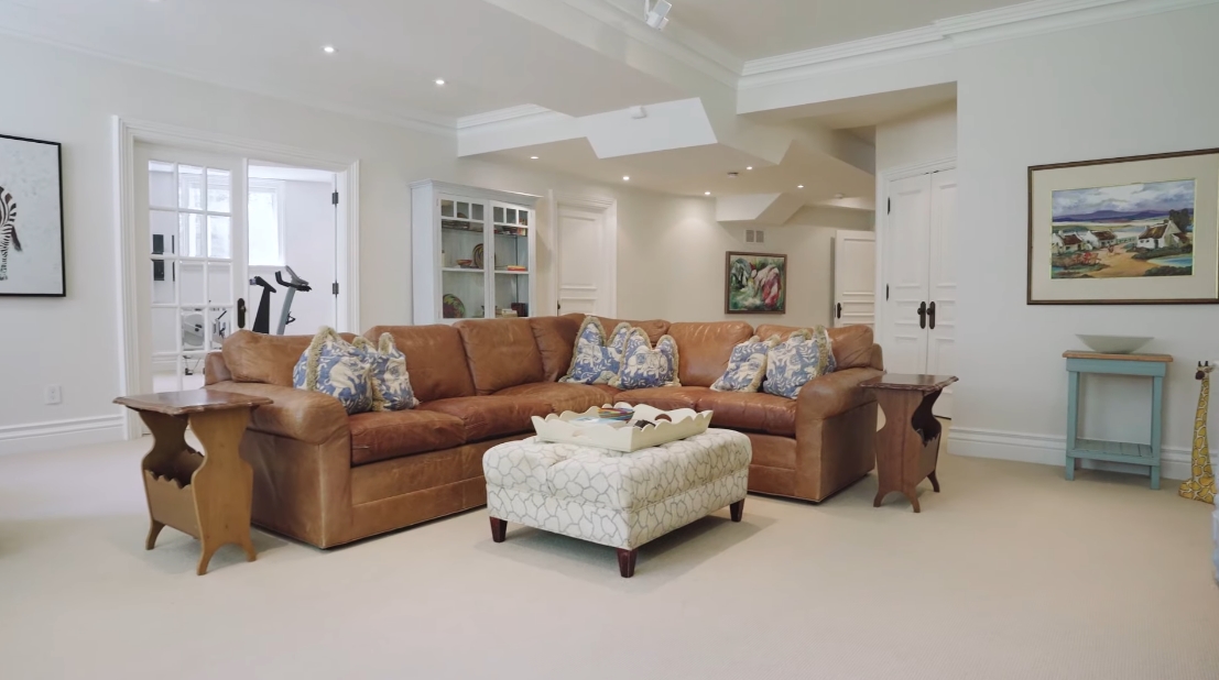 Tour 3 Donino Ct, North York, ON vs. 36 Interior Design Photos
