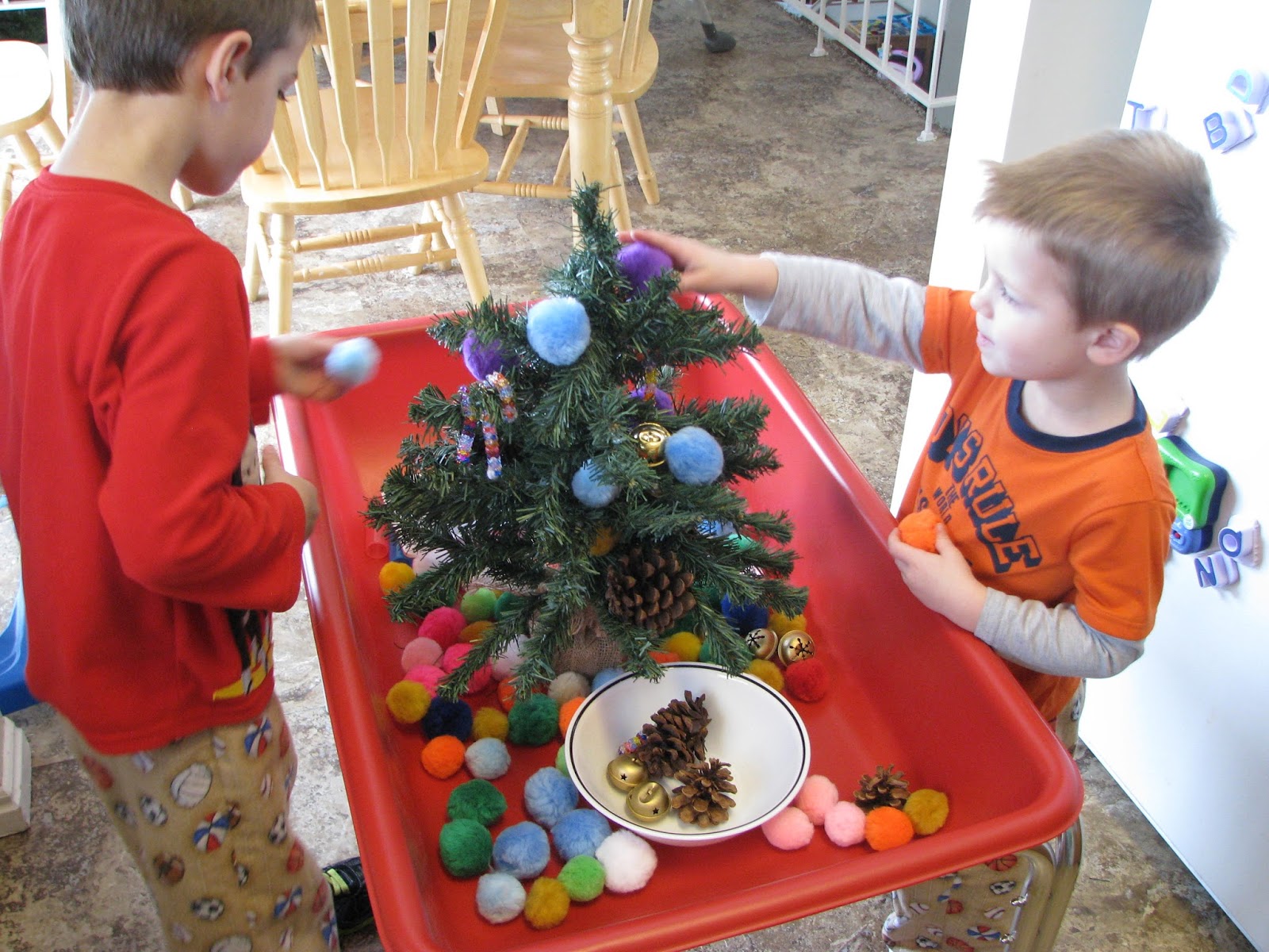 Teacher April's Preschool: The Sensory Table