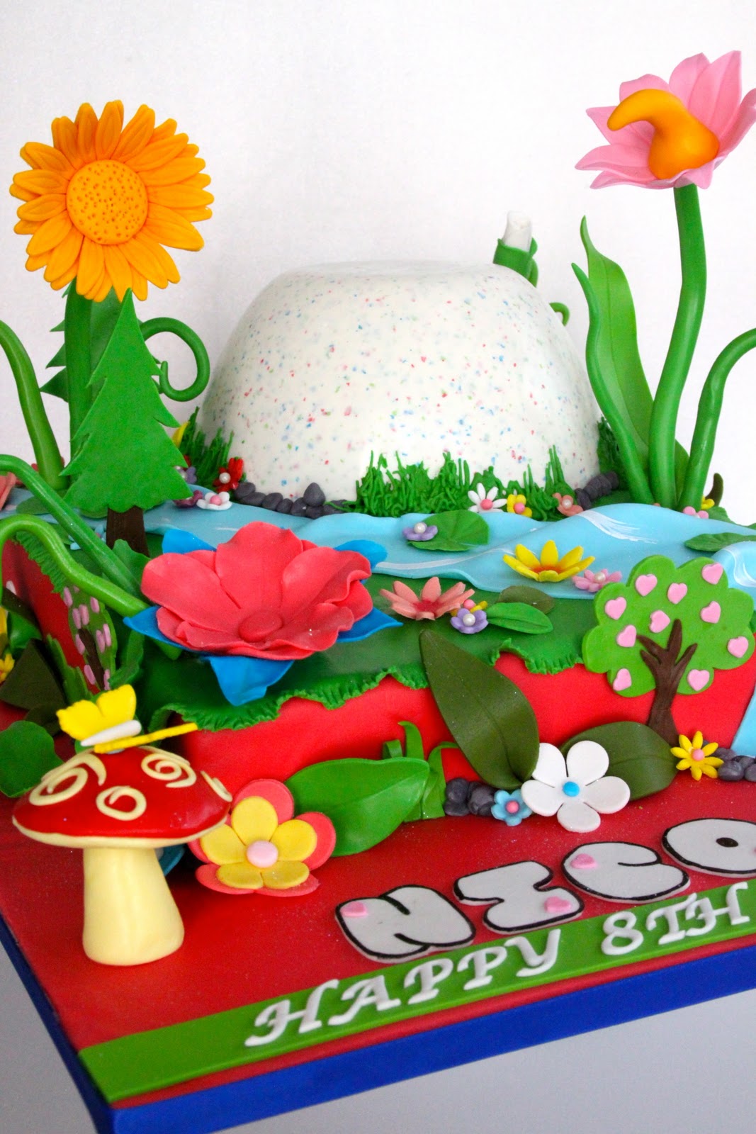 Celebrate with Cake! Zobbles Themed Piñata Cake