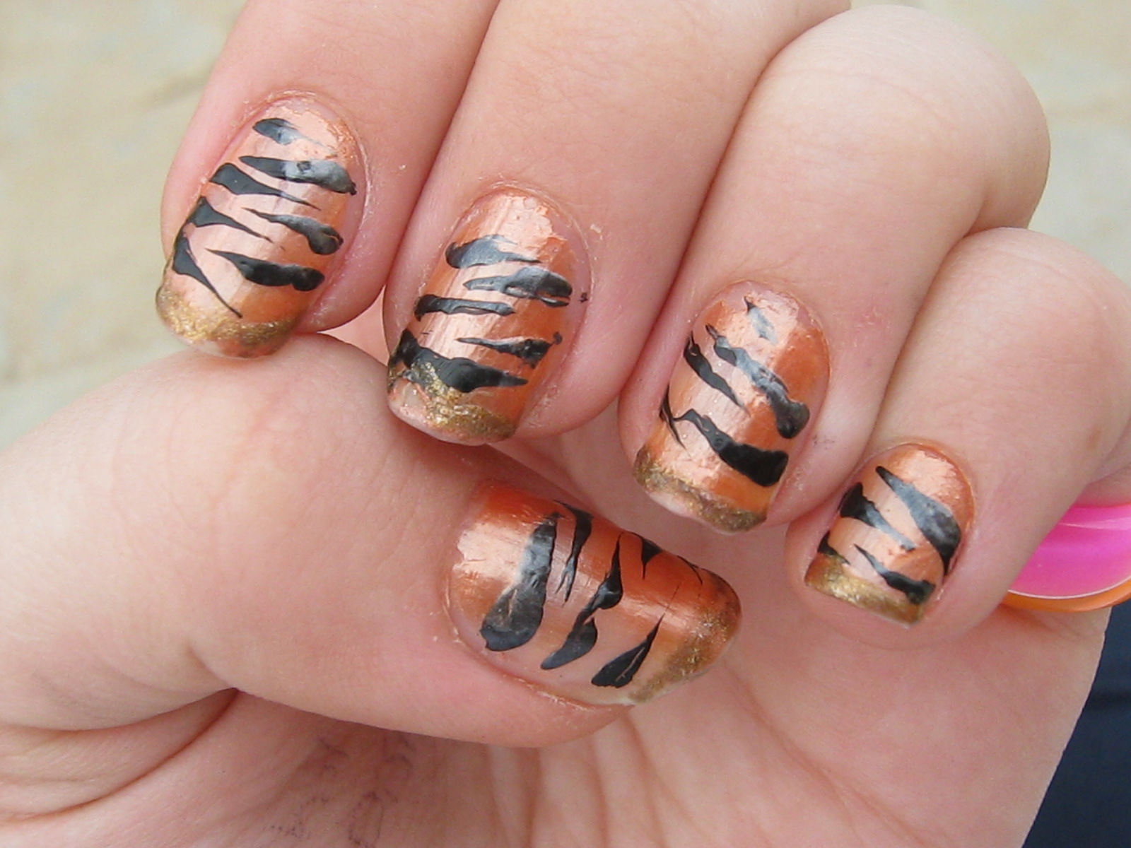 Sherri Nails Tiger Nails 2