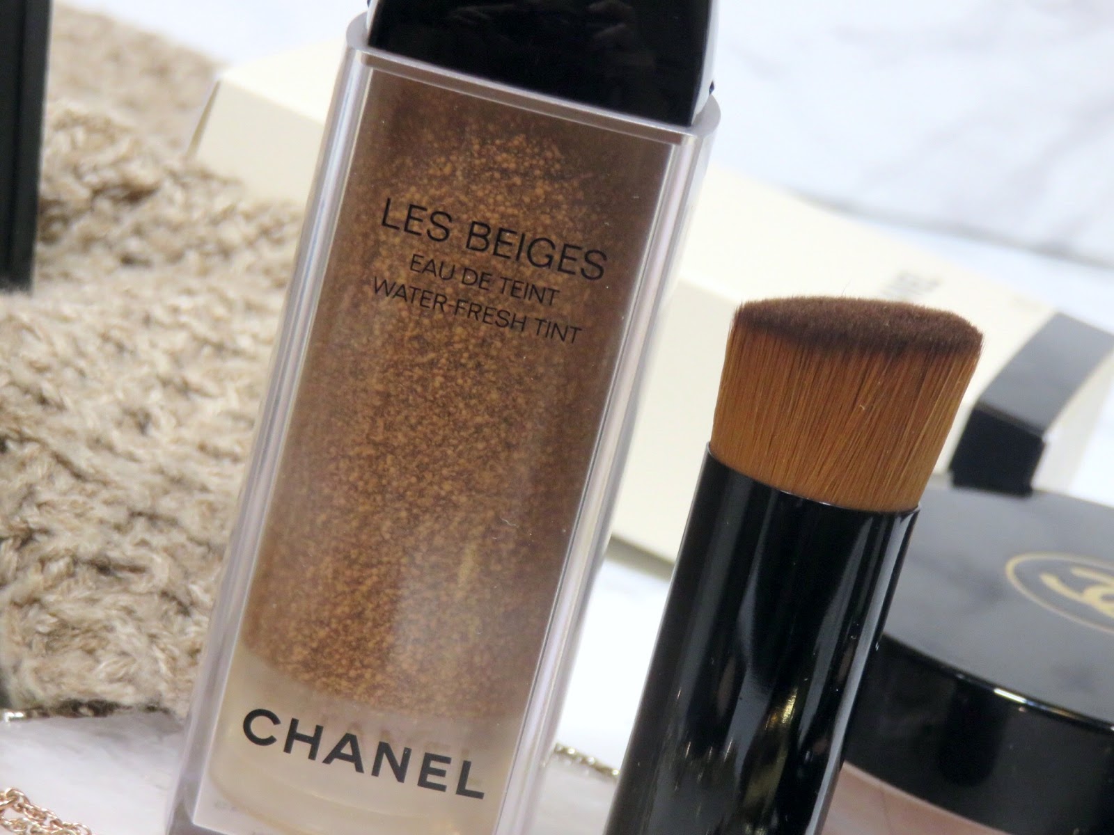 Review | Chanel Les Beiges Water-Fresh Tint | PRETTY IS MY PROFESSION