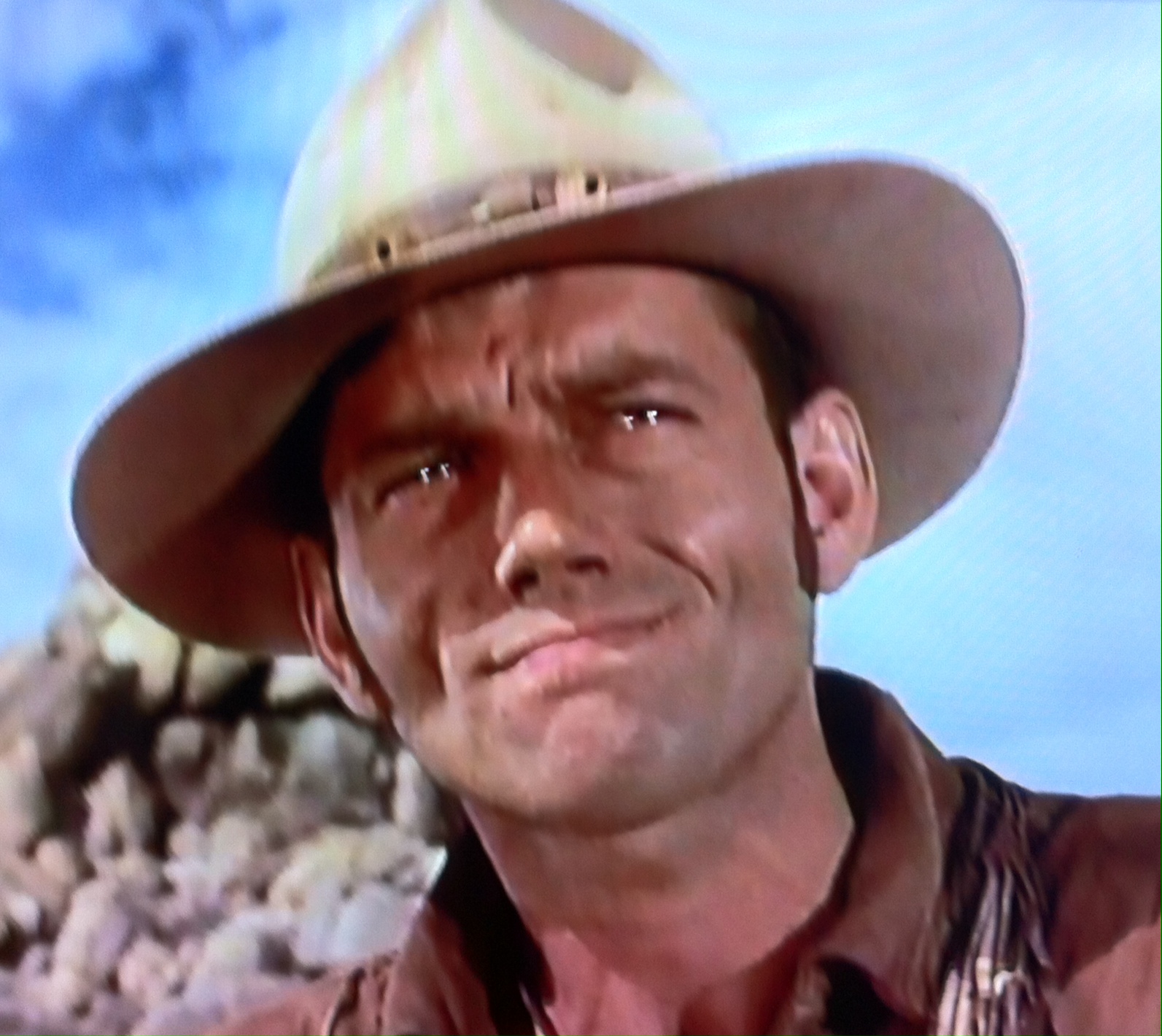 The Horn Section Television Review HONDO "Hondo and the Apache Kid" (1967)