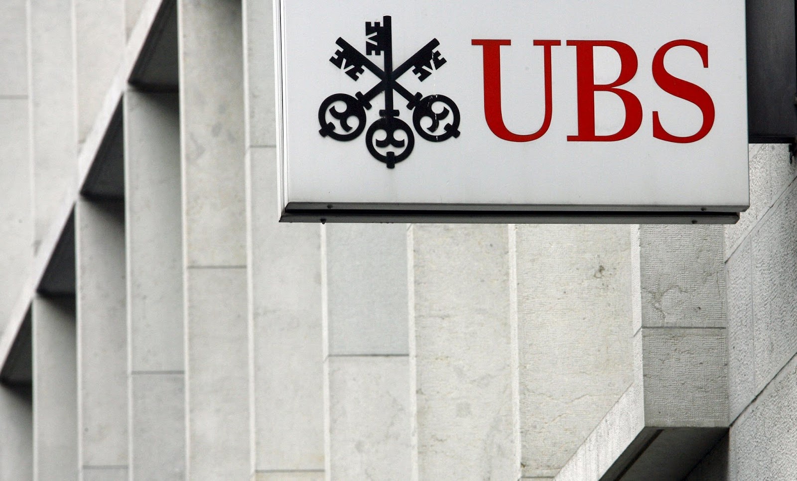 Швейцарский банк. UBS банк. UBS Bank Швейцария. Логотипы швейцарских банков.
