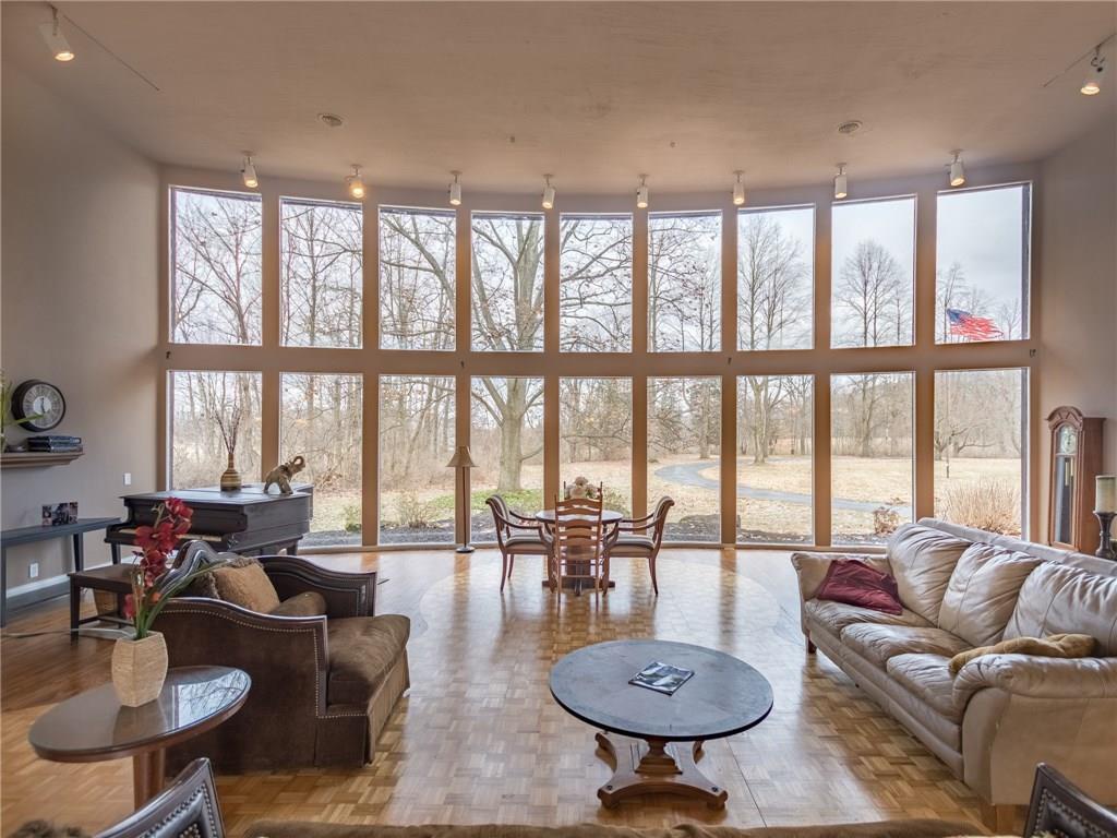 Sweet House Dreams 1967 Round House in Victor, New York