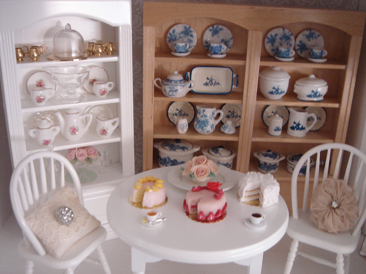 Mitzi's Miniatures Sydney Dollhouse and Miniatures Show 2012