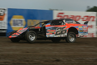 Midwest Racing News: It's the Johnson and Johnson Show at Independence