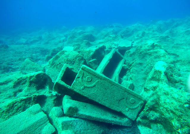Two shipwrecks located off the coast of Methoni Two shipwrecks located off the coast of Methoni