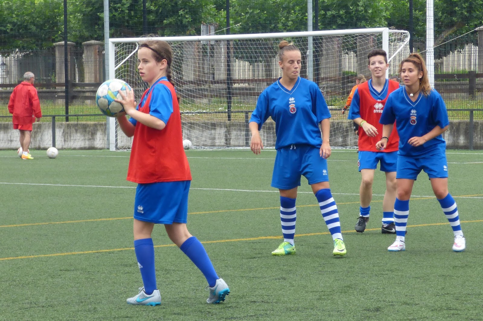 Torrelavega, cruce de caminos Torrelavega El equipo femenino de la R.S.Gimnástica hará su