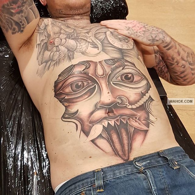 Gambar Tato 3D & Simpel Di Perut Paling Bagus Asli Sangat Keren