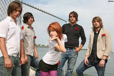 Paramore, The Final Riot, Born For This, Misery Business, That's What You Get, Pressure, Crushcrushcrush, Emergency