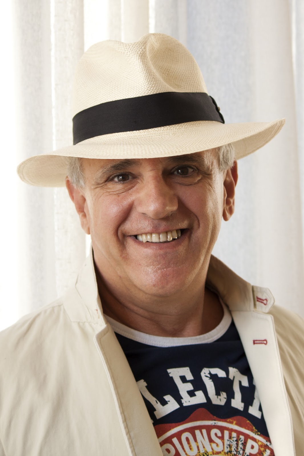 Ancile MANUEL SALINAS, PARA LA NOCHE EN BLANCO DE GRANADA