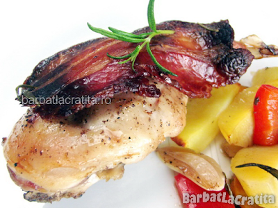 Iepure la cuptor cu legume