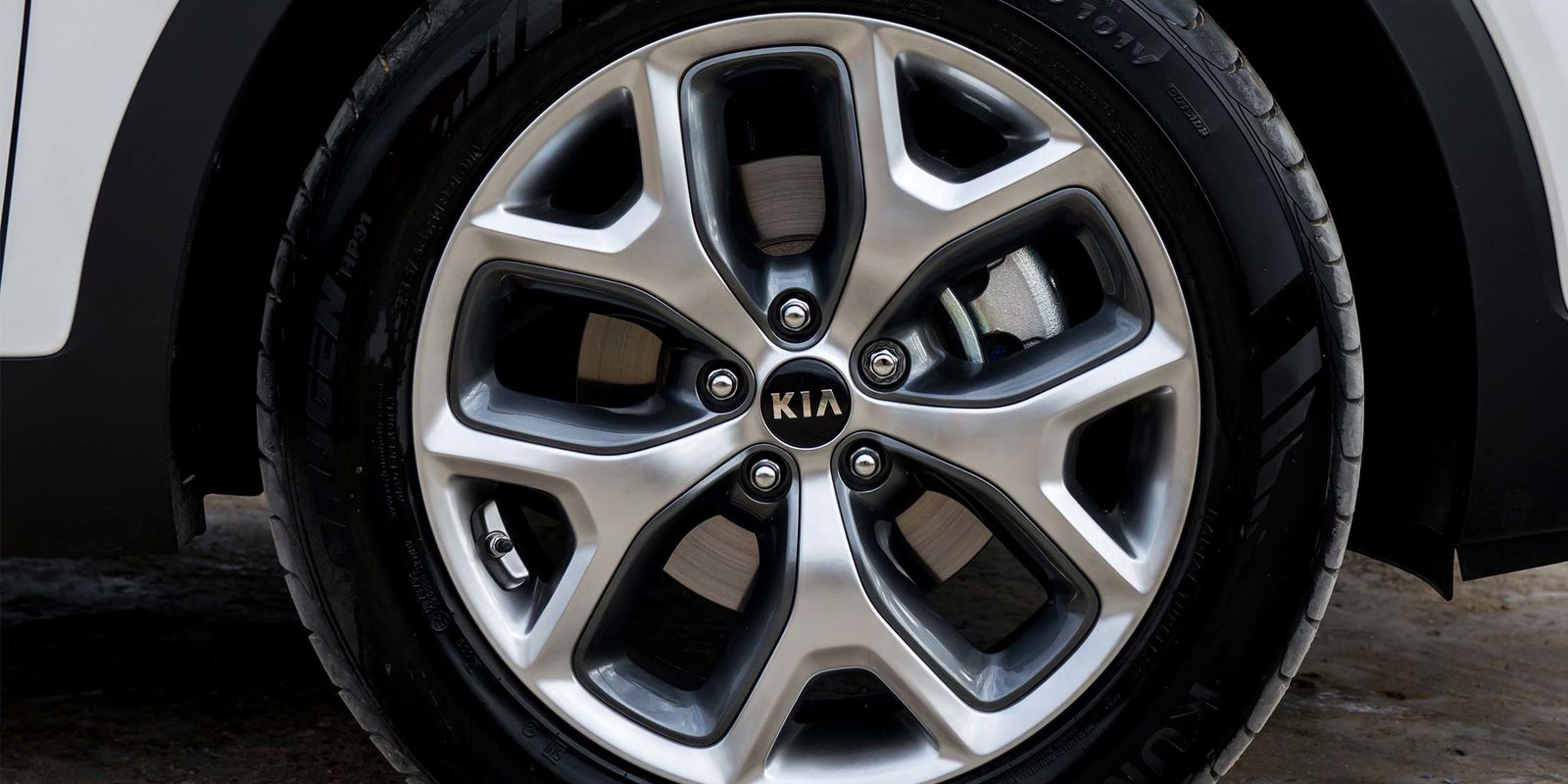Sorento prime шины. Sorento prime шины. Kia sorento prime 255/55 r19. литые диски на киа соренто прайм. диски на соренто прайм 2019.