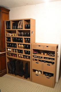 organizador de zapatos DIY hecho con cajas de carton fuertes