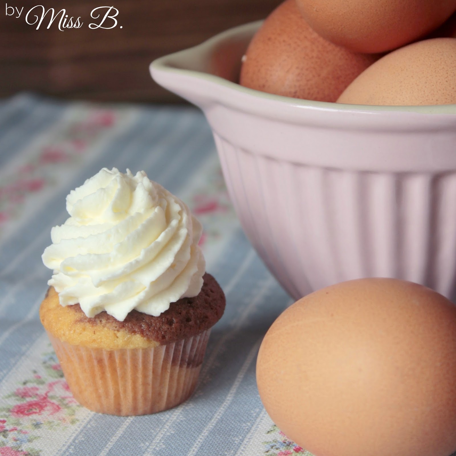 10 Topping Grundrezepte für Cupcakes - Frostings, Buttercremes und Co