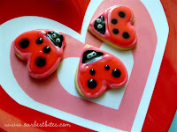 tutorial: valentine’s day lovebug cookies