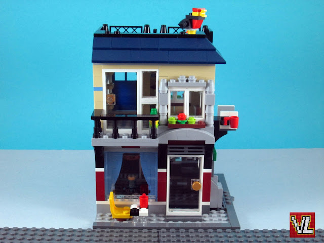 Set LEGO Creator 31026 Bike Shop & Café - modelo 1