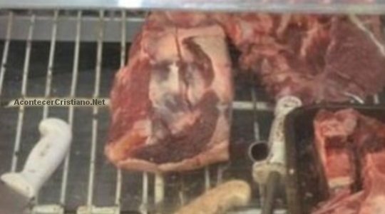 La imagen de Jesús en un trozo de carne