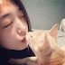 Sulli shows her love for cats in her latest photos