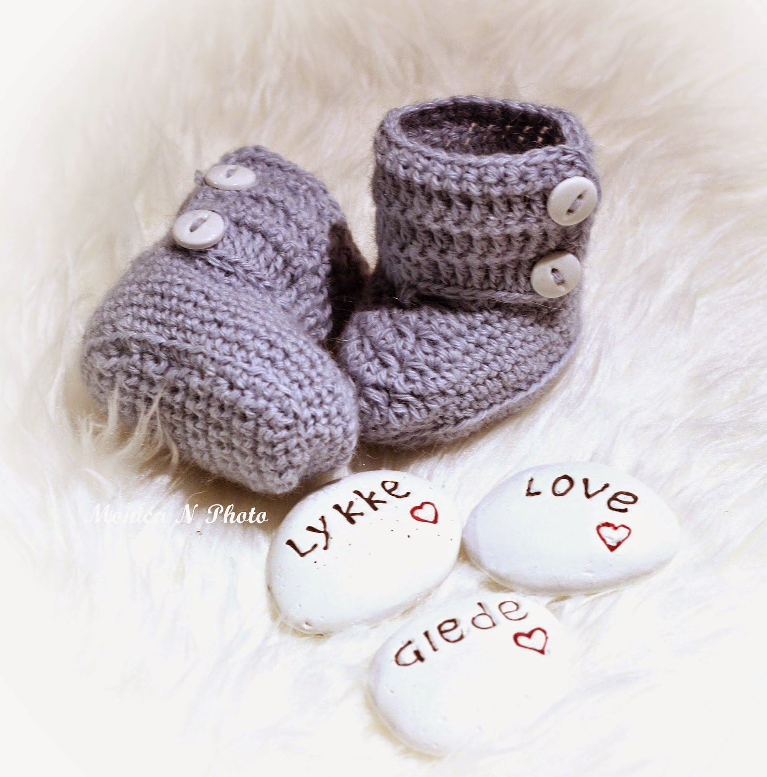 Baby Igloo Boots Servert Med Vaniljeis