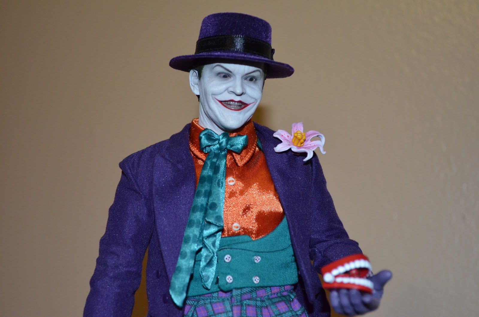 TheEvilEmpire: Hot Toys Jack Nicholson Joker Sixth Scale Figure (DX Series)