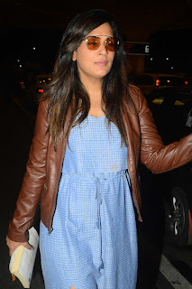 Actress Richa Chaddha spotted in Rinku Sobti at the Airport Actress Richa Chaddha spotted in Rinku Sobti at the Airport