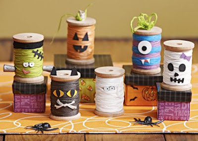 http://sewcraftyangel.blogspot.com/2015/08/easy-halloween-spooky-spools-and.html