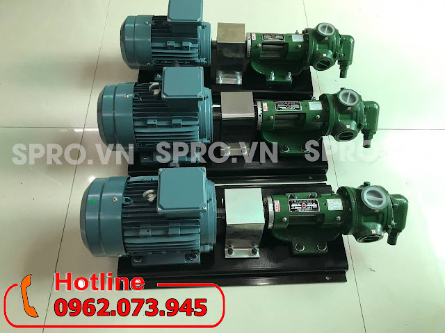 Bơm bánh răng ăn khớp trong HL4124