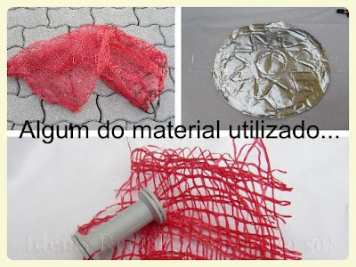 Coroa de Natal com material reciclado