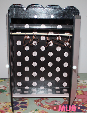 Mi Universo de Belleza: Transforma una caja en un pequeño armario!!!