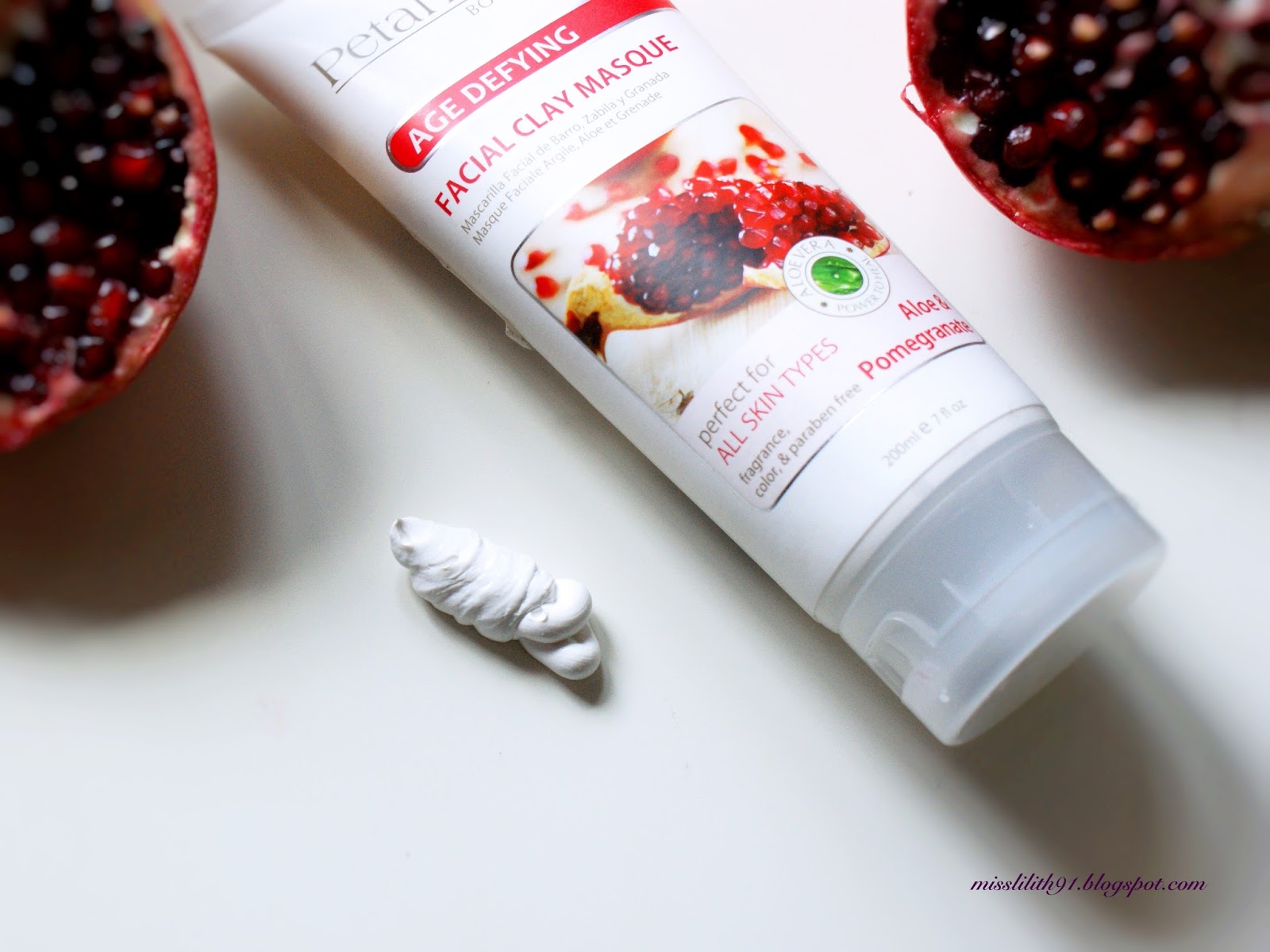 Petal fresh, Facial clay masque Aloe & Pomegranate Petal fresh, Głęboko oczyszczająca maska do twarzy Aloe & Pomegranate