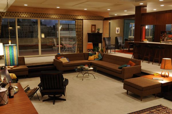 The American Past Nyc In Focus Mid Century Modern Inside Mad Don Meagan Dr S Nyc Apartment C 1968