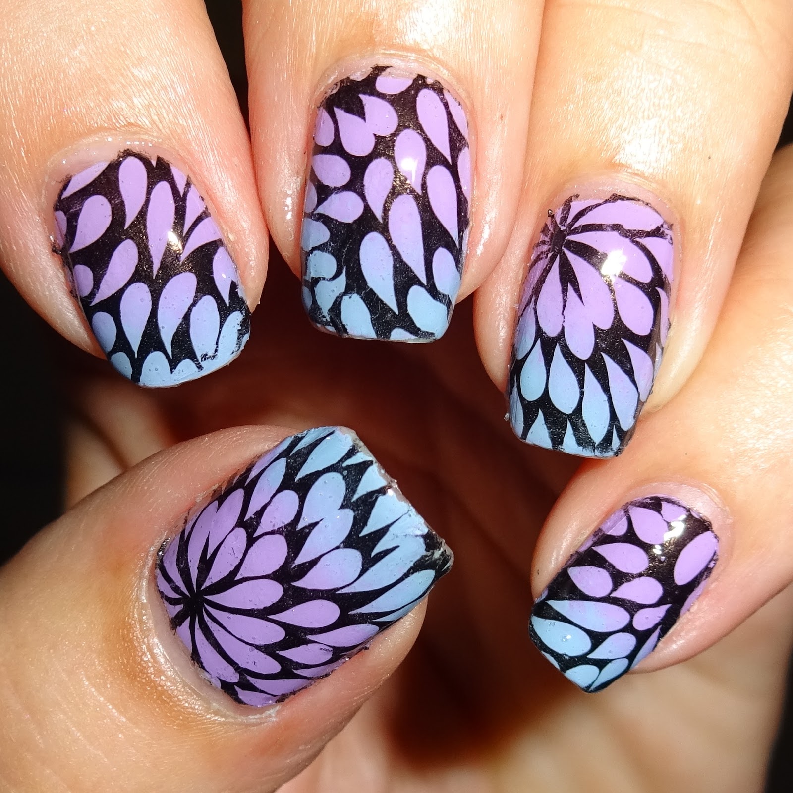 Wendy's Delights NailHugs Nail Appliqués Miss Dizzy