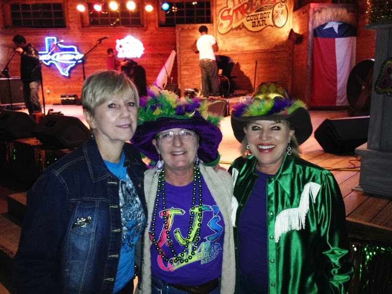 cowboy mardi gras bandera texas