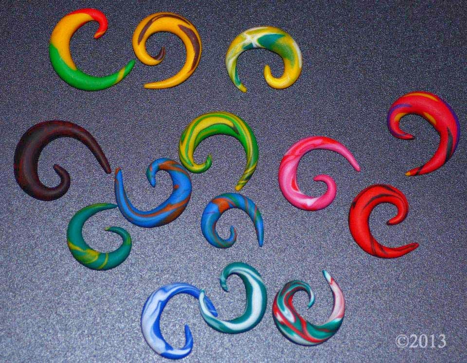 6 Pezzi Dilatatori Per Orecchi A Chiocciola - Kit Allungamento Lobi 1-10mm In Acrilico Ipoallergenico - Foto 4