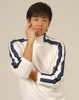 Korean Artists: Ryu Shi-won Profile