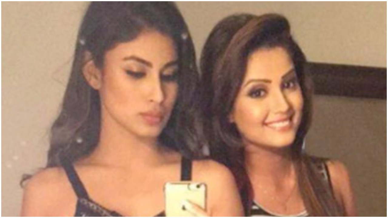Guilty Bytes: Indian Fashion Blogger | Delhi Style Blog | Beauty Blogger |  Wedding Blog: It's Official! Mouni Roy And Adaa Khan Will Not Return For  Naagin 3!
