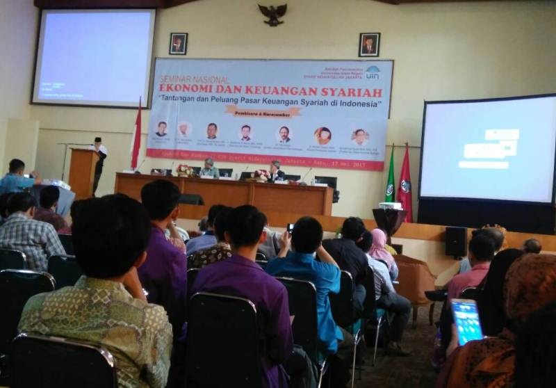 Seminar Ekonomi dan Keuangan Syariah Seminar Ekonomi dan Keuangan Syariah