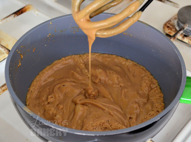 snel en eenvoudig karamel maken - laura's bakery