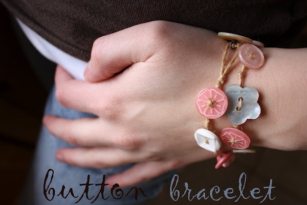 button bracelet